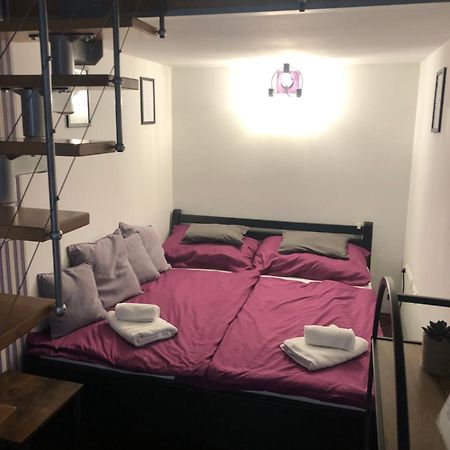 Akacfaapartman Budapest Esterno foto